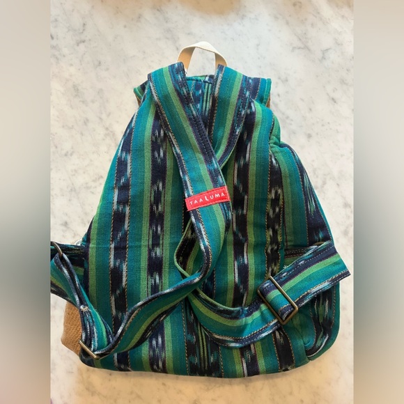 Taaluma Totes Backpack Guatemala - Picture 3 of 7